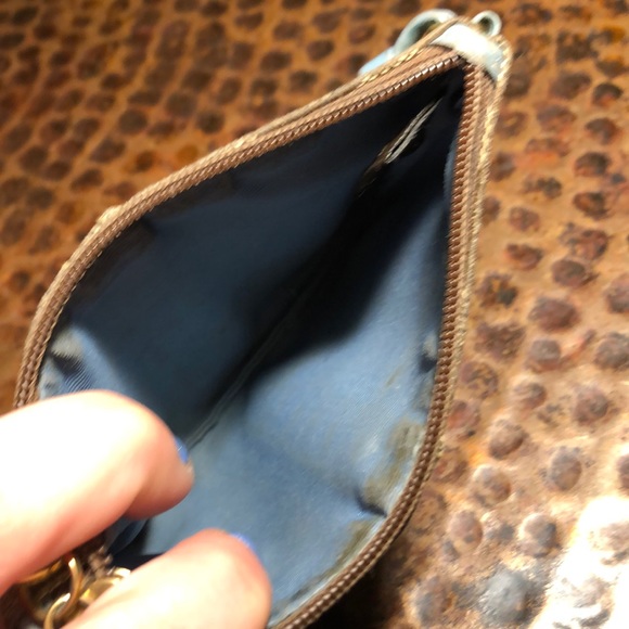 Coach signature C fabric & blue leather wristlet - Picture 6 of 8